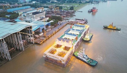 “广州造”海洋牧场启航 “鑫环1号”系国内最大半潜式海洋牧场养殖平台