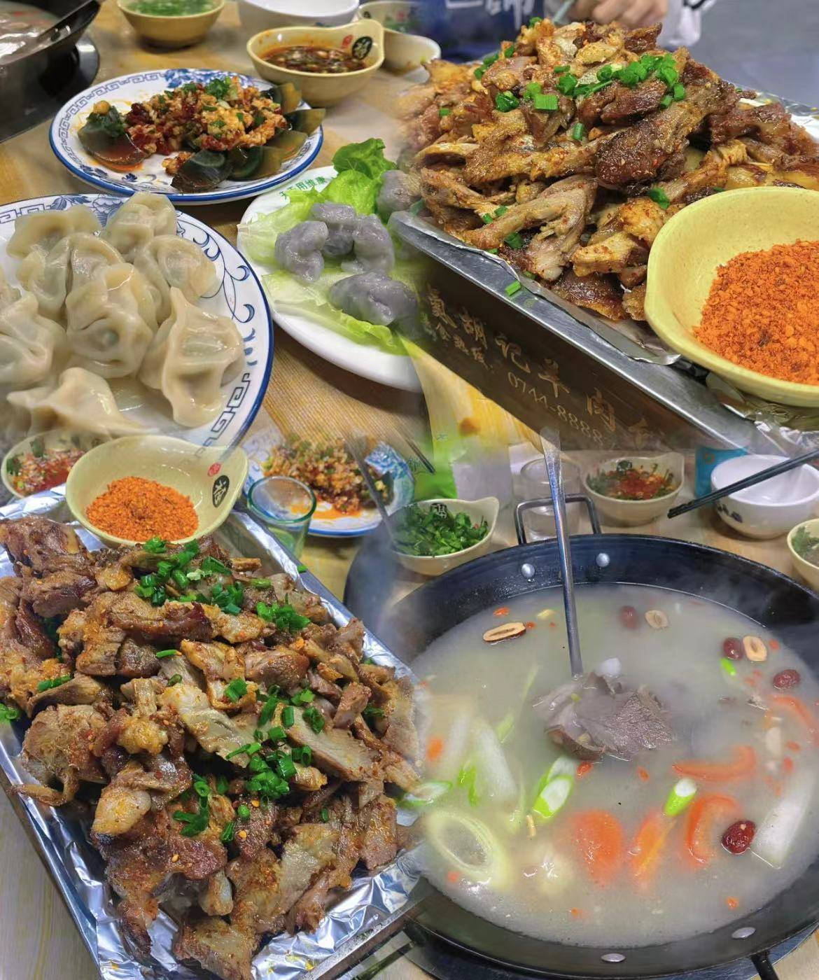 旅游张家界花费大概多少人民币啊 ,赶紧来抄！