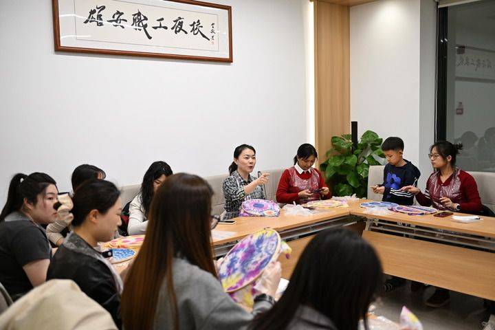 向着高水平现代化，“未来之城”拔节生长——河北雄安新区蹲点观察