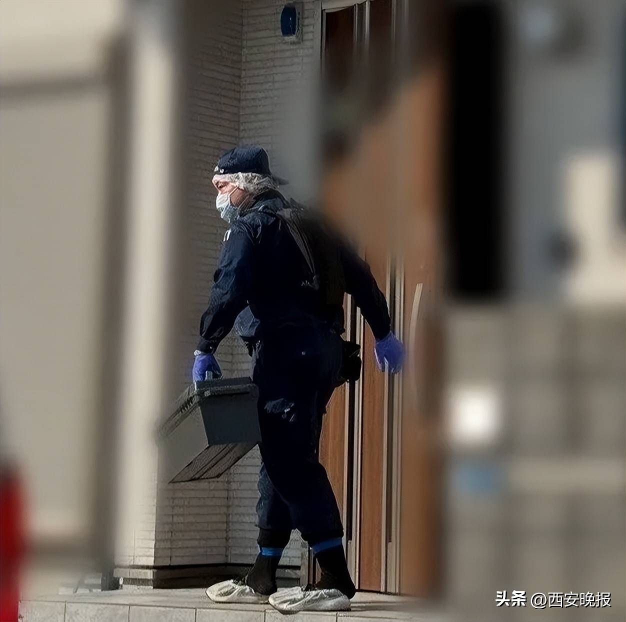 日本15岁少年连捅精神科医生父亲数十刀，致其死亡，出去玩了一天后自首